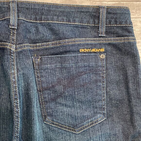 DKNY Skinny Jean Womens Size 16R - Picture 6 of 6